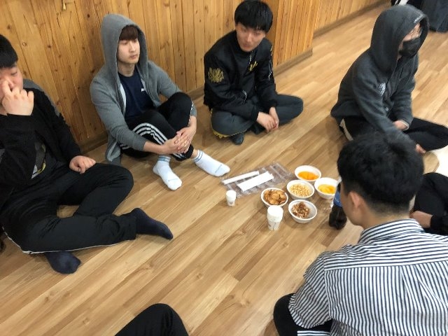 KakaoTalk_Moim_753EdGg6FsglWjA9Vsvx2yB8GVoUgi.jpg