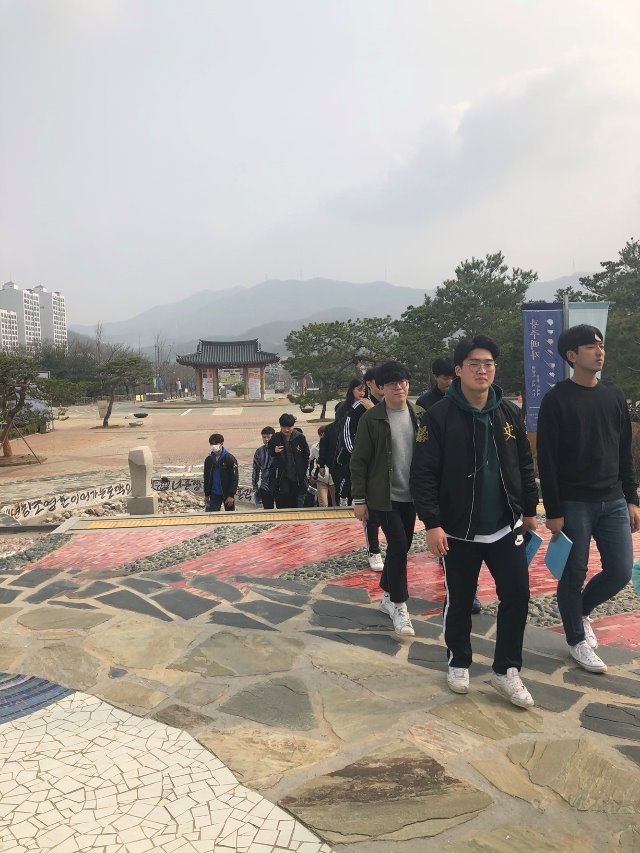 KakaoTalk_Moim_753EdGg6FsgmvKqpHVOqCJUiTURPj4.jpg